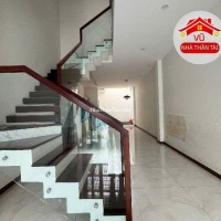 Bán nhà MT Q.4, đường 16,  4 tầng, 4.5x10m, Nhỉnh 12 tỷ